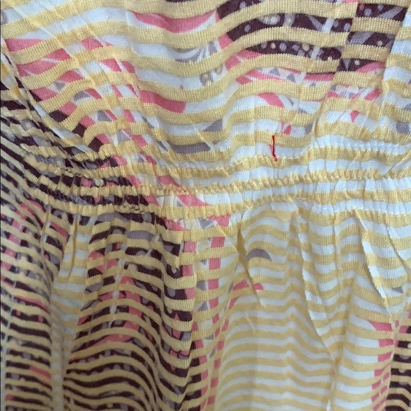 One World Short Sleeve Top Medium - Picture 6 of 7